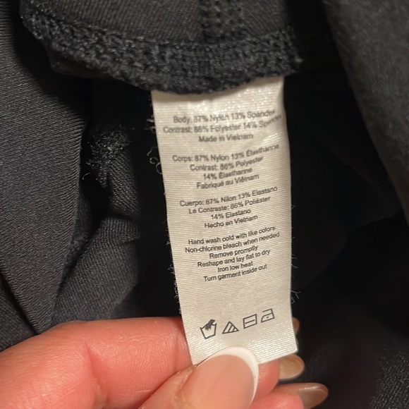 ALO Yoga Black Moto Leggings - Picture 8 of 9